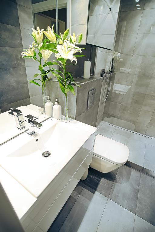 Apartament Targ Rybny - Gdansk Old Town Phòng bức ảnh